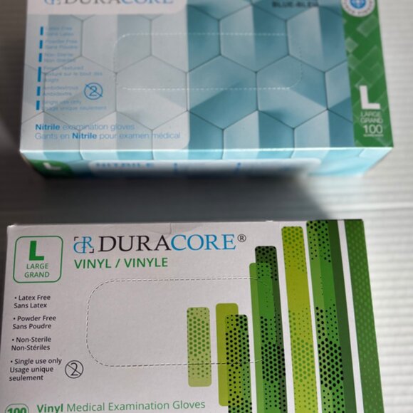DuraCore Vinyl & Nitrile Gloves – 4 Boxes (2 Medium, 2 Large) – 100 Each - Picture 7 of 9